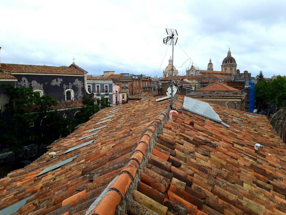 Casa Vacanza Currò Catânia Exterior foto