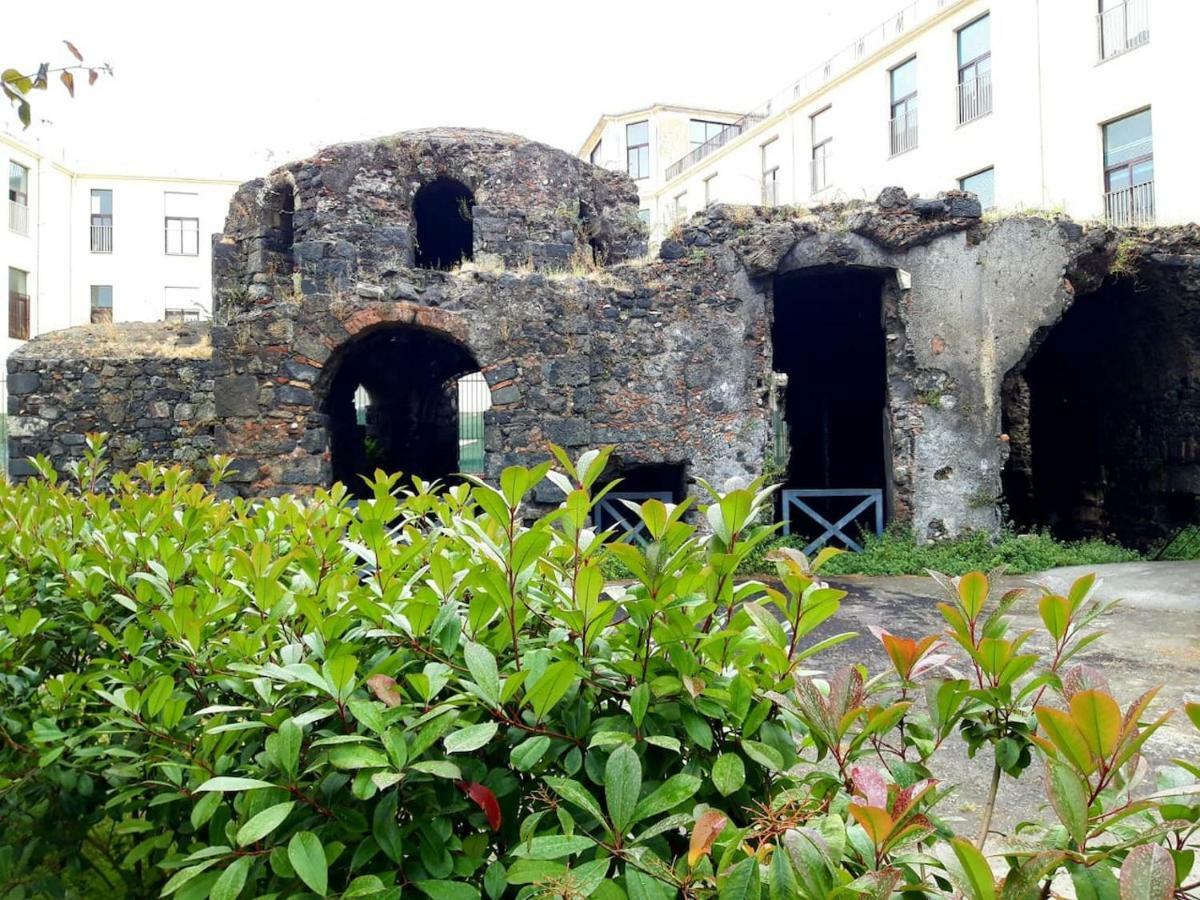Casa Vacanza Currò Catânia Exterior foto
